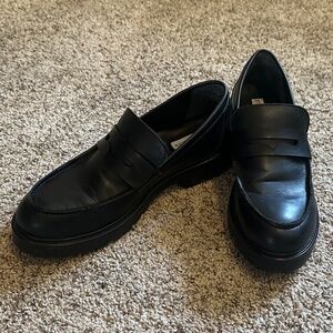 Steve Madden Loafer